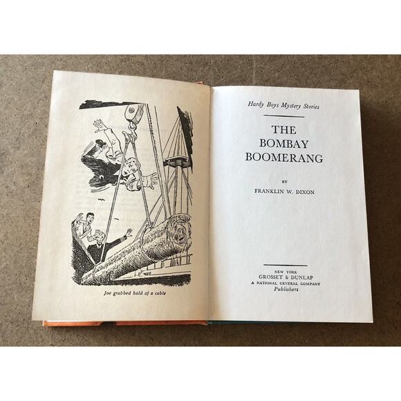 Vintage 1970 Hardy Boys Kids HC Book Bombay Boomerang Pentagon Mercury Mystery - Picture 2 of 16